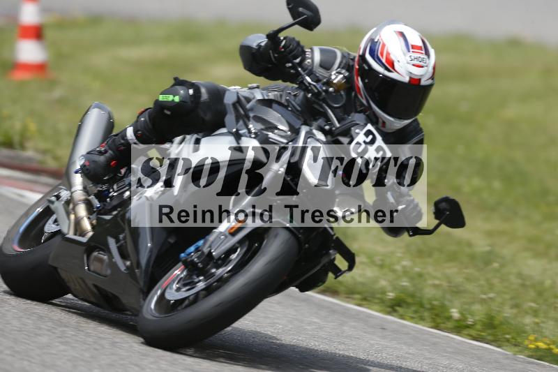 /25 10.06.2025 MaxRacing ADR/Gruppe gruen/33